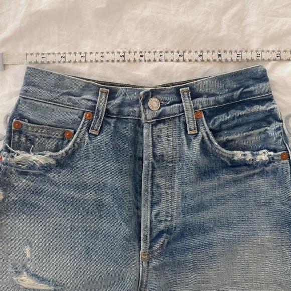 Agolde Dee Denim Shorts - Picture 8 of 11